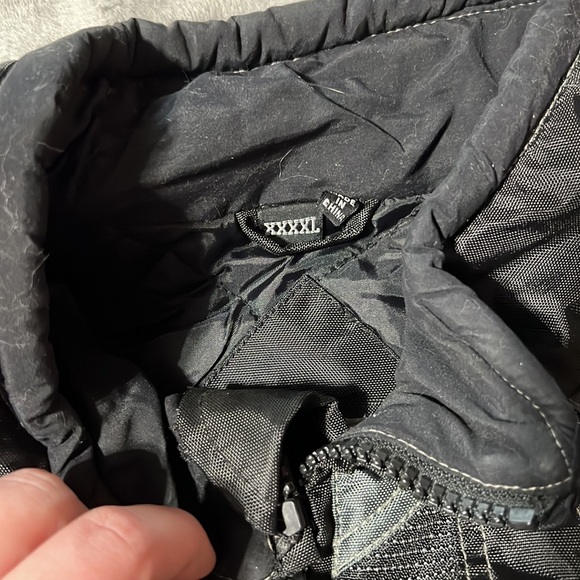 Castle X snowmobiling jacket - Picture 2 of 6